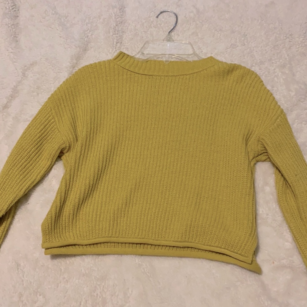 Mustard yellow sweater top